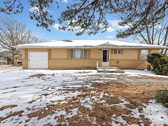 3rd image of 6127-6129 And Lot Pflumm Rd