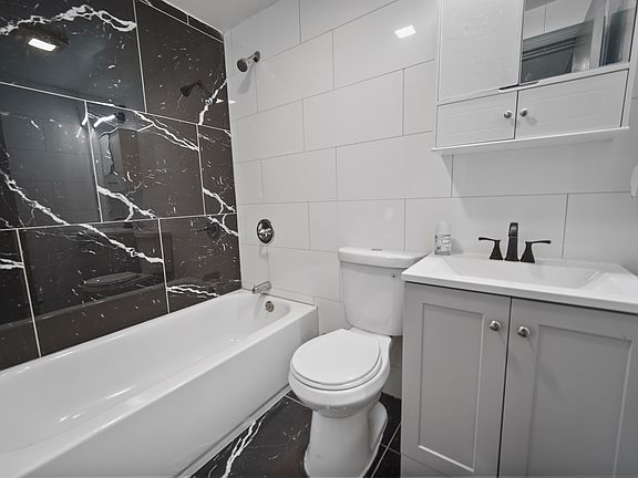 5th image of 838 Communipaw Ave #1A