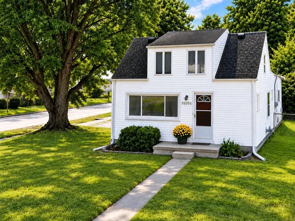 20205 Saint Francis St, Livonia, MI 48152