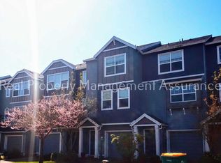 13620 SW Rosemary Ln, Tigard, OR 97223