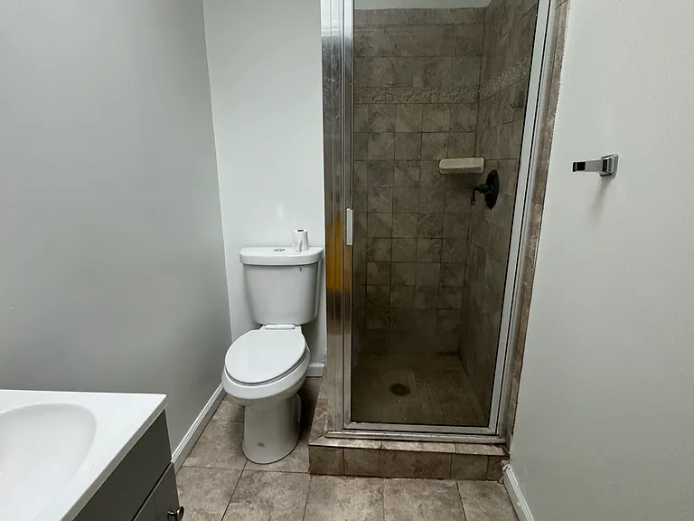 3630 Powelton Ave #3 — Photo 11