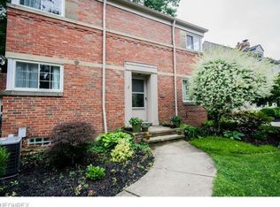 19541 S Sagamore Rd, Fairview Park, OH 44126