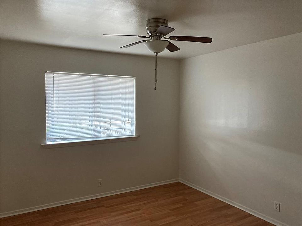 Alton House 1005 W Hickory St Denton TX Zillow