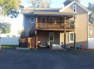 40 River St, Agawam, MA 01001