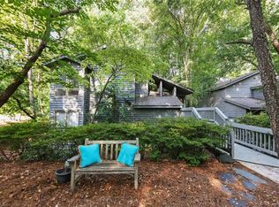 200 Forest Brook Dr, Winston Salem, NC 27106