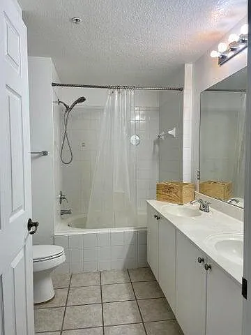 2 bed, 2.0 bath, 905 sqft, $2,400 — Photo 4