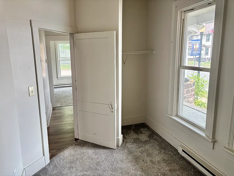 299 N Market St #D — Photo 9