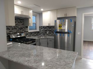 134 Hutton St #1, Jersey City, NJ 07307