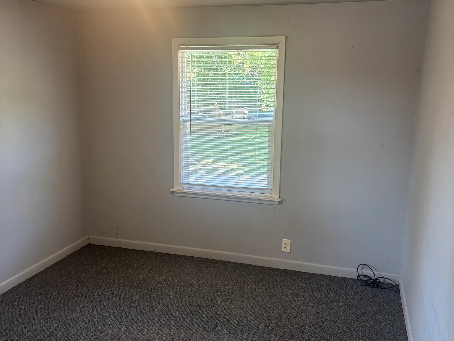 2 bed, 700 sqft, $725 — Photo 4