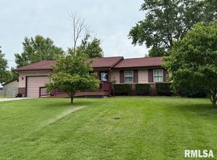 306 W Main St, De Soto, IL 62924