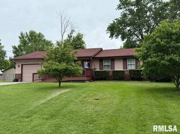 306 W Main St, De Soto, IL 62924