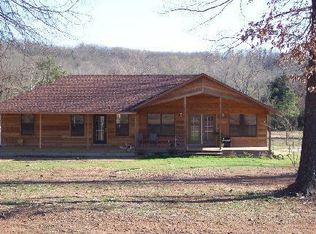 5521 Sunshine Mine Dr, Hackett, AR 72937