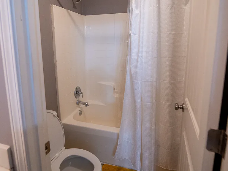 2911 Hillside Pl — Photo 22