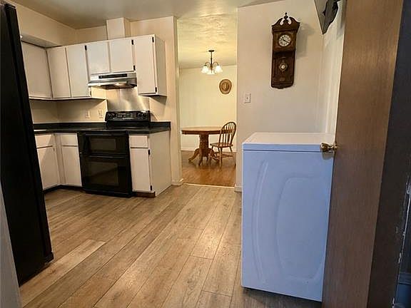 5th image of 1314 Lawson Cir