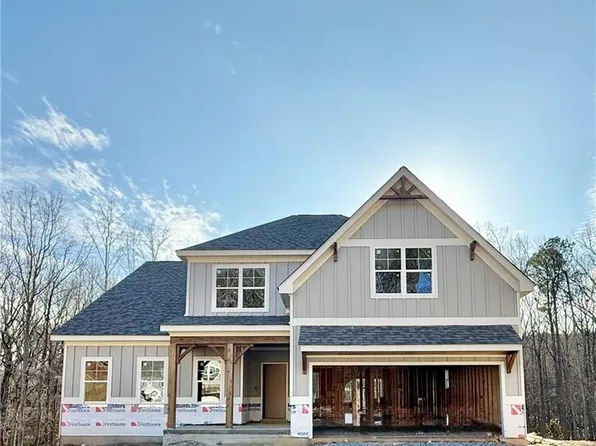 153 Fort Gibson Ct, Waleska, GA 30183