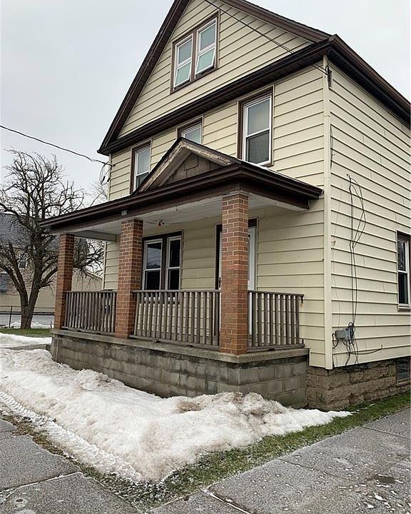 1st image of 3579 Walden Ave