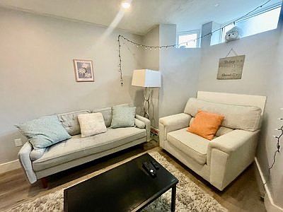 4th image of 18 Atlantic St #3