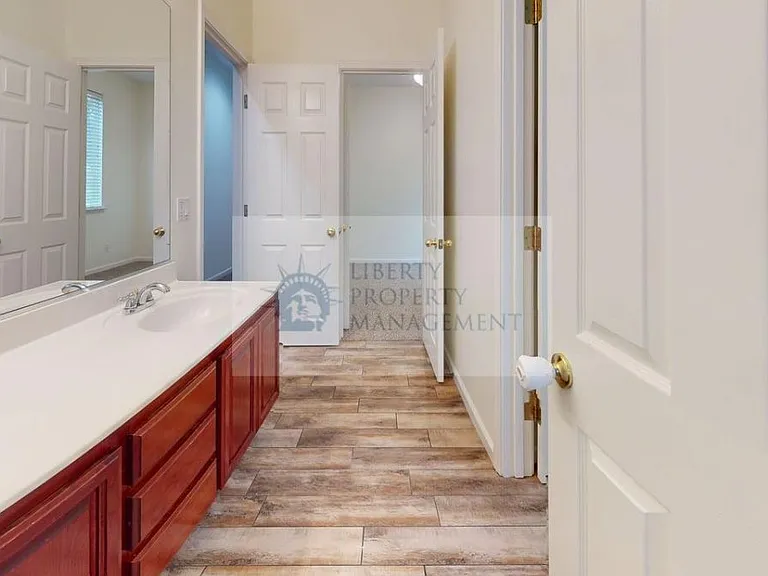 3404 Lovotti Ct — Photo 18