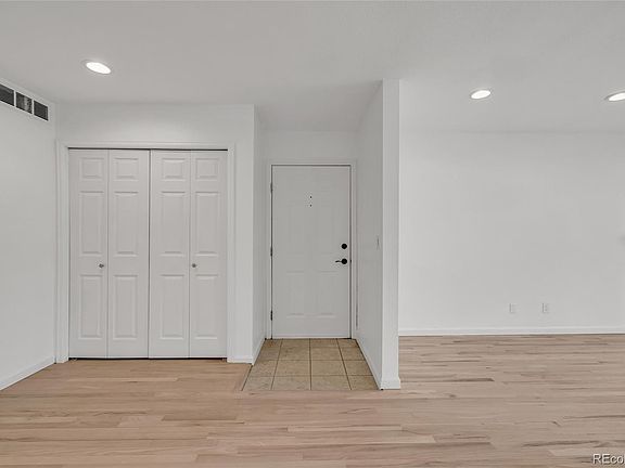 5th image of 4870 Twin Lakes Road #1