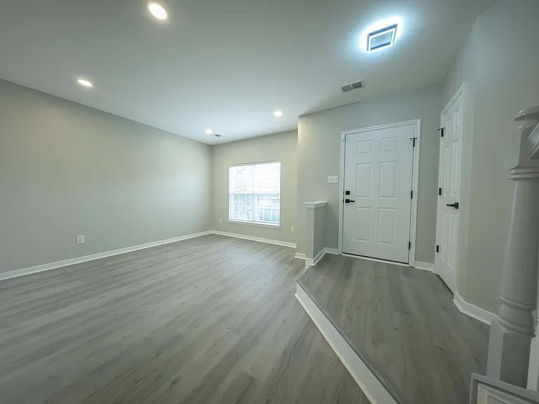 3850 Dominion Townes Cir — Photo 7