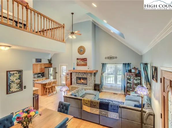 11182 US Highway 421 S Hwy Highway, Deep Gap, NC 28618