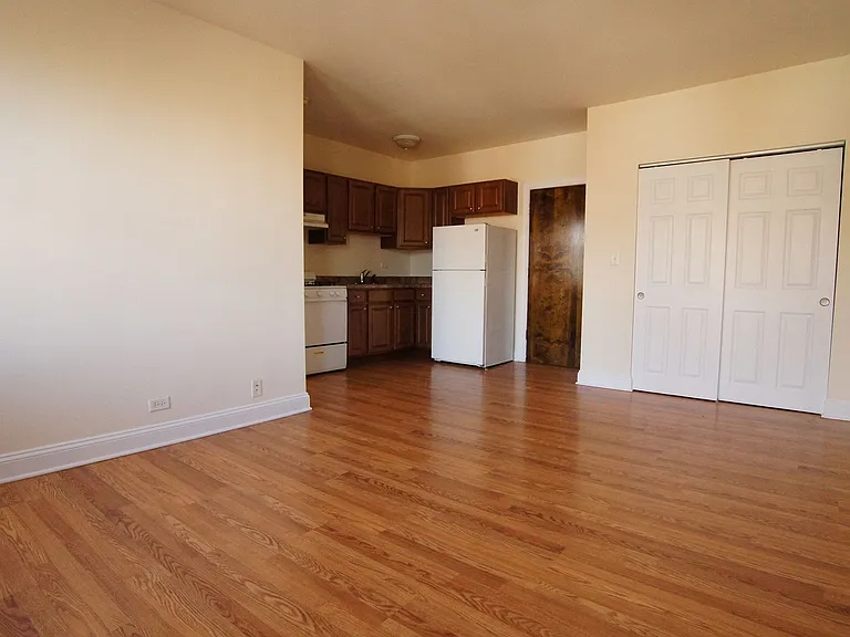 2600 Kimball LLC — Photo 73