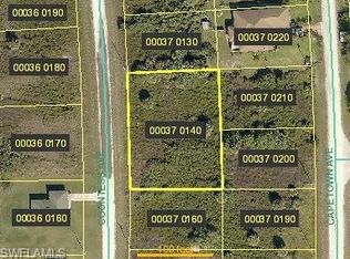 1055 Countess Ave, Lehigh Acres, FL 33974