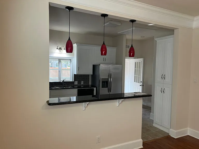 509 N Chestnut St — Photo 17