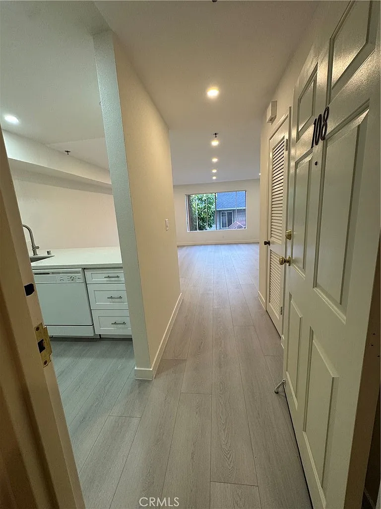 Building Photo - 2616 Canada Blvd #108