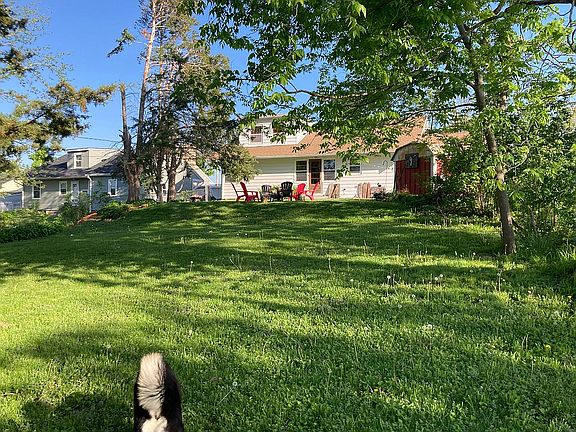 5th image of 1118 27th St NE