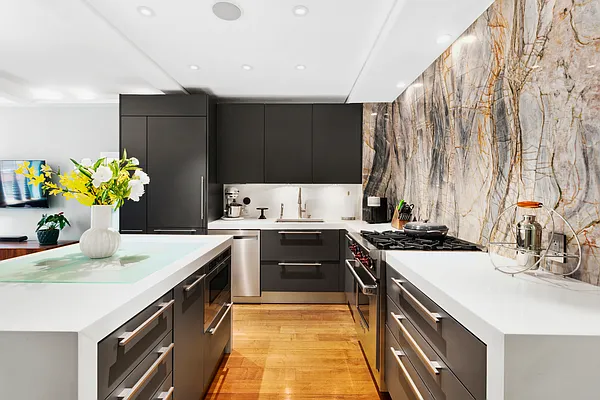 Sold by Douglas Elliman | media 4