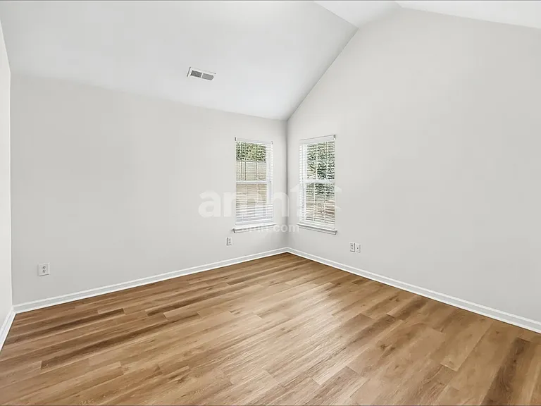 4134 Robinwood Dr — Photo 19