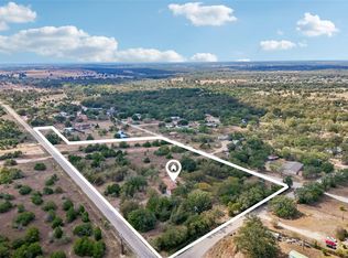 238 N Gaines Rd, Cedar Creek, TX 78612