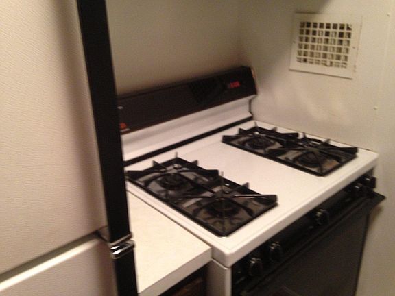 2nd image of 4 Monroe St APT 1301