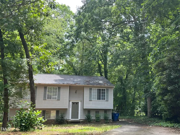 3209 Joanne Dr, Raleigh, NC 27603