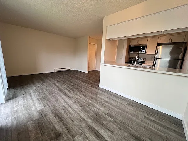 607 S 152nd St #15 — Photo 18