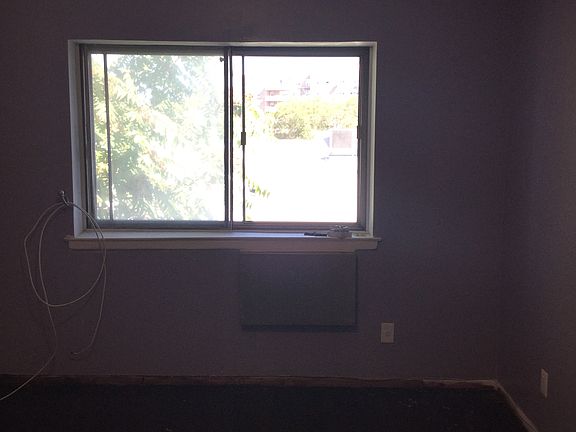 5th image of 15105 82nd St #3
