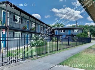 6702 Fulton St #11, Houston, TX 77022