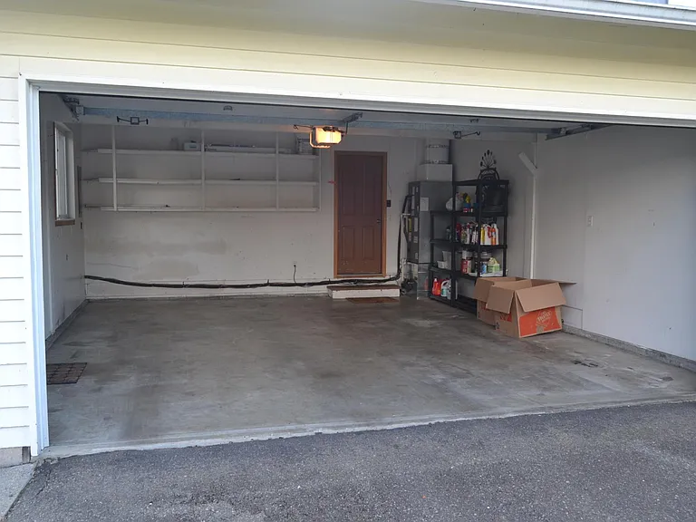 4340 Ridgecrest Way SE — Photo 2