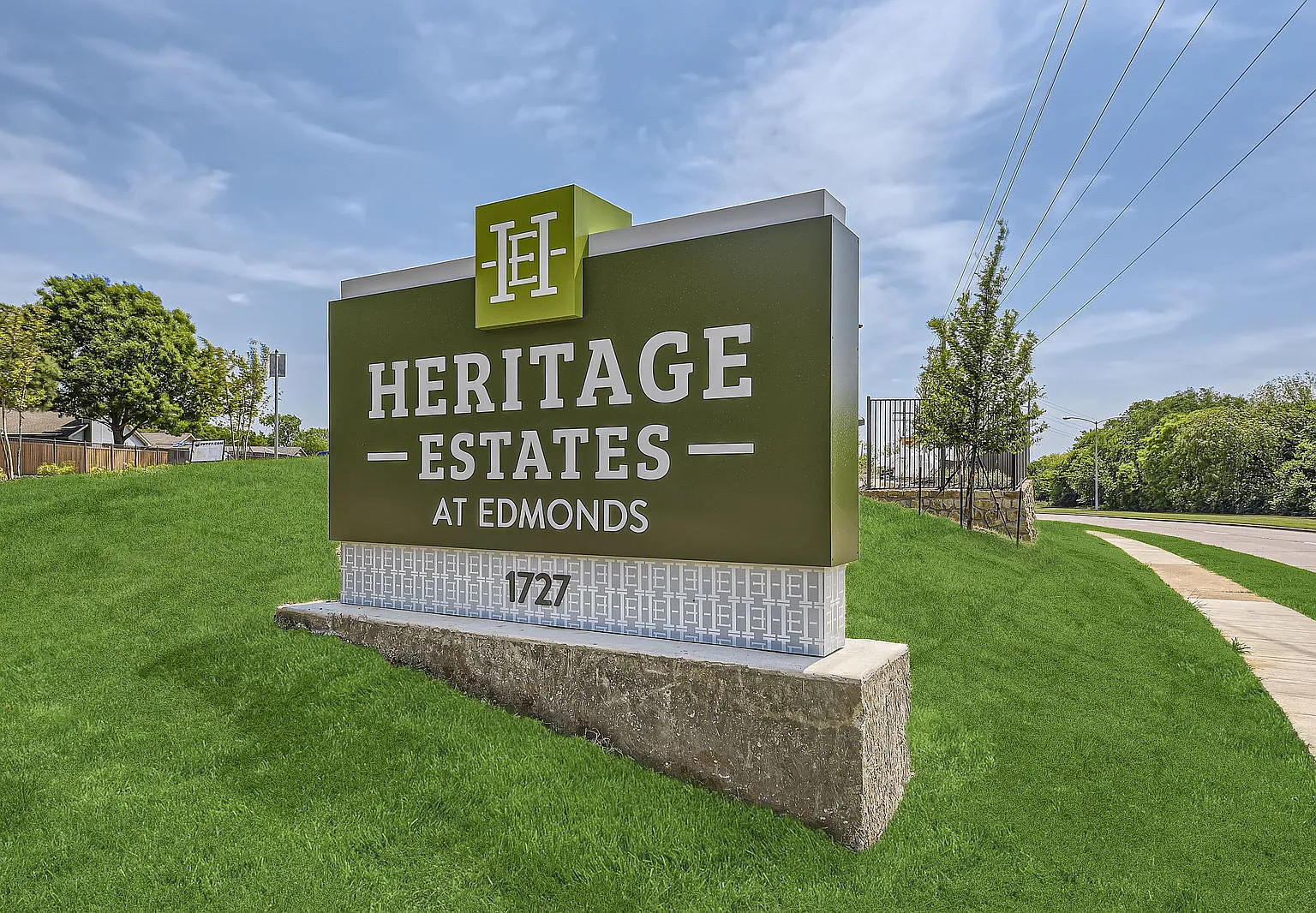 Heritage Estates at Edmonds — Photo 1
