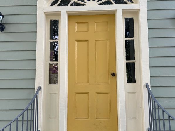 2931 Calhoun St