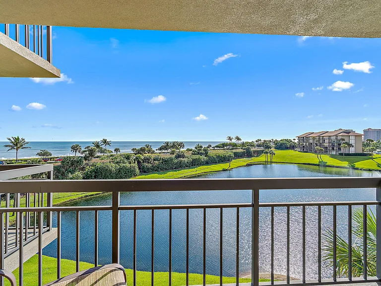 101 S Seas Dr #406 — Photo 11