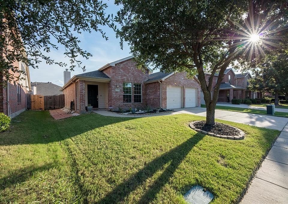 1st image of 1412 Canary Dr