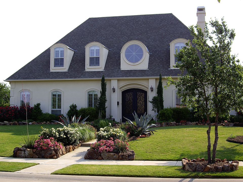 1st image of 2625 Sir Lancelot Blvd
