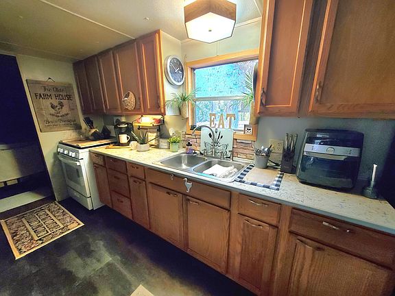 5th image of 34 Gang Plank Trl