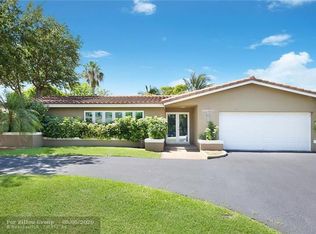 2740 NE 40th Ct, Lighthouse Pt, FL 33064