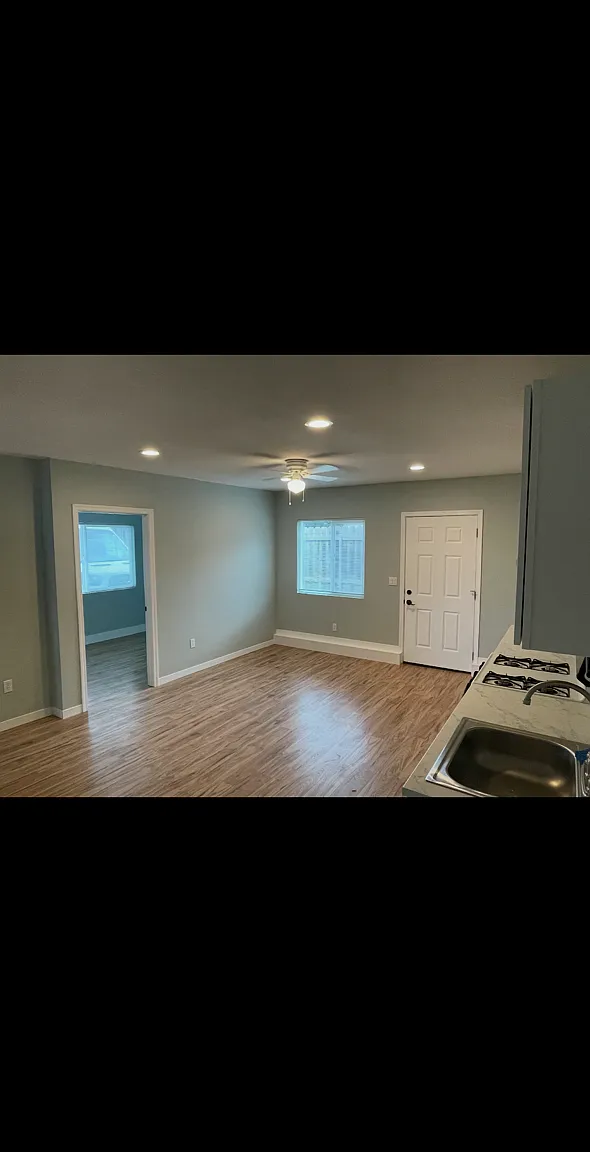 1 bed, $2,250 — Photo 2