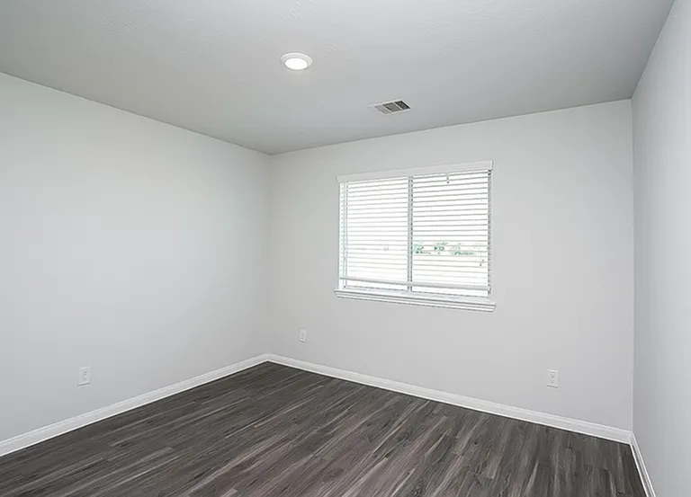 19022 Zanardo Ct — Photo 17