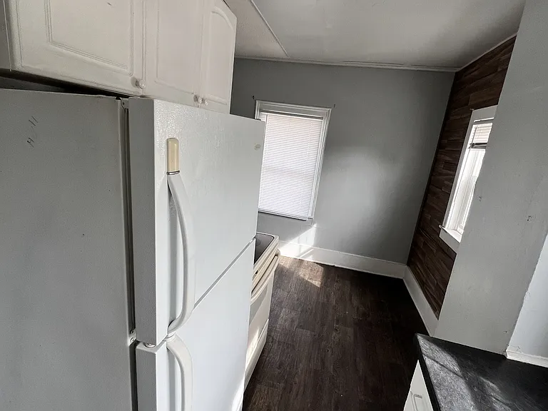 238 S Lincoln St #2 — Photo 3