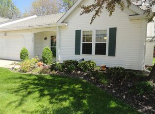 741 Pebblebrook Dr, Willoughby, OH 44094